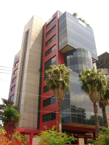 Fachada do Centro Empresarial Iudice - II, Lapa