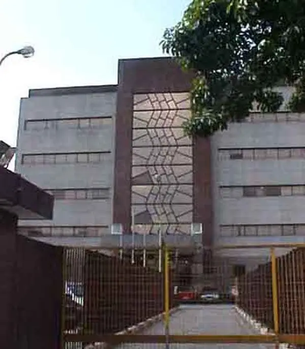 Fachada — Junkers, Vila Almeida