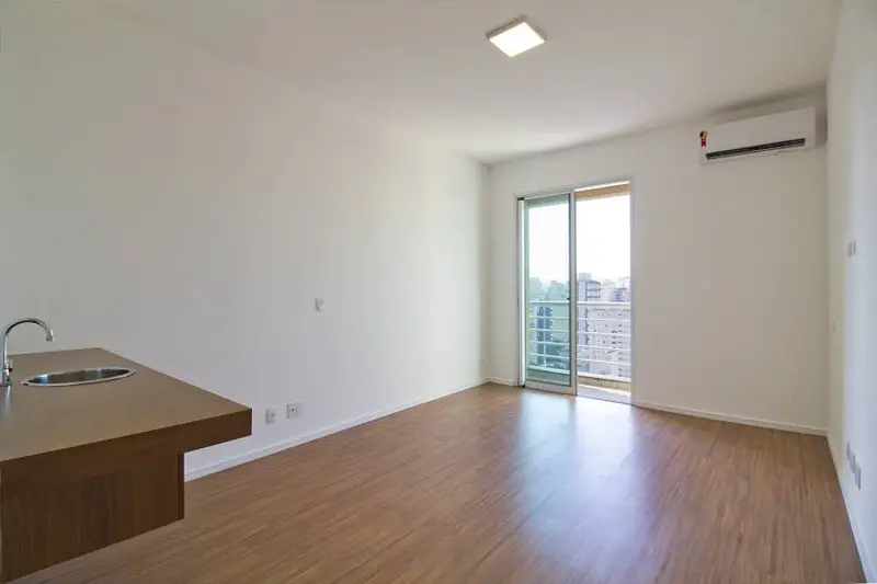 Andar — Moema Trade Center, Moema