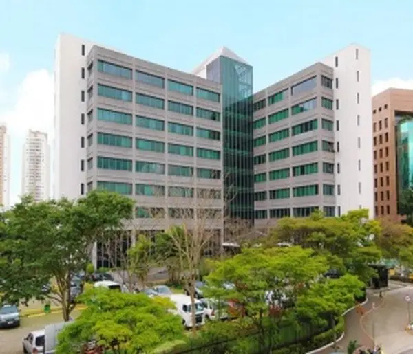 Fachada — Centro Empresarial Transatlântico, Santo Amaro