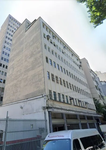 Fachada do Itan, República
