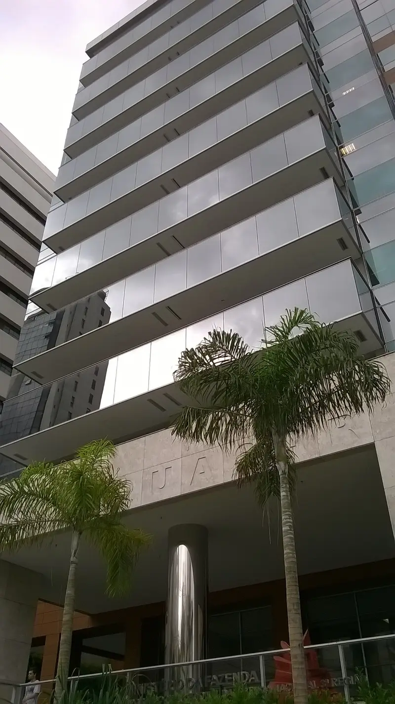 Fachada — Quasar, Jardim Paulista