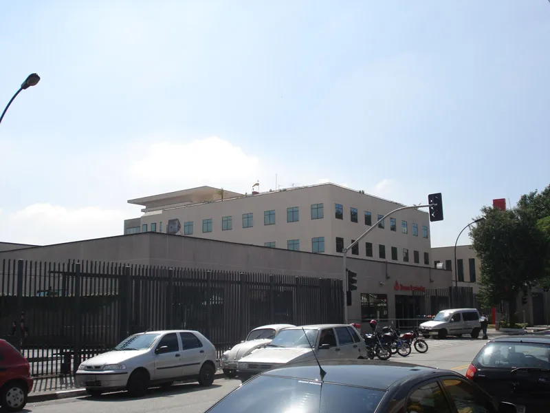 Fachada do Centro Administrativo Santander - Bloco B - C - D, Santo Amaro