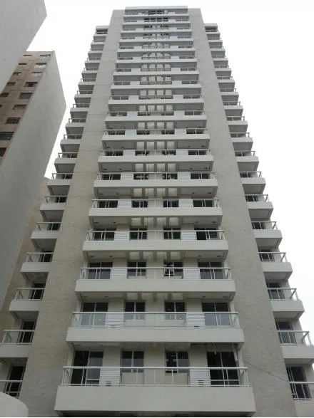 Fachada do Centro Médico Castro Alves, Liberdade