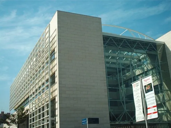 Foto do Centro Brasileiro Britânico, Pinheiros