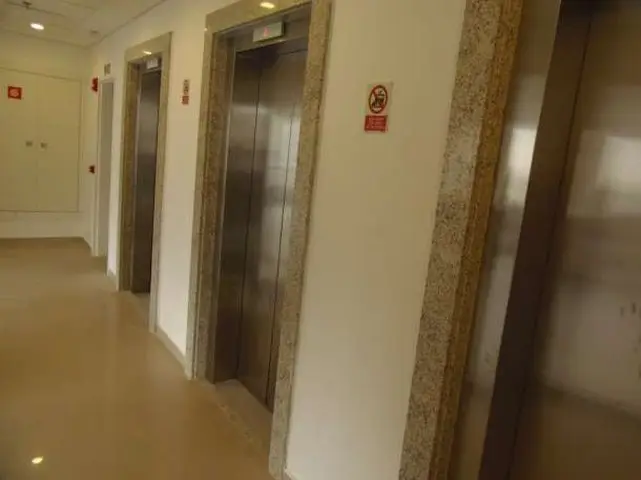 Hall de entrada — New Office Augusta, Consolação