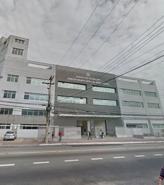 Fachada do Fórum Trabalhista da Zona Leste, Penha