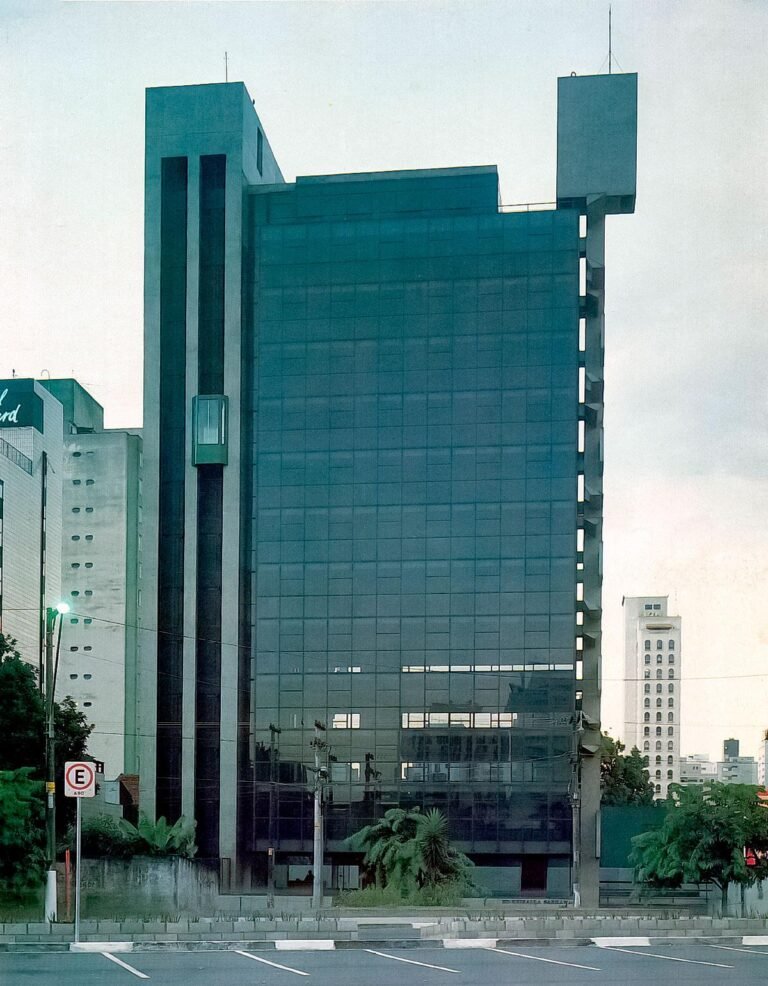 Keiralla Sarhan – Itaim Bibi