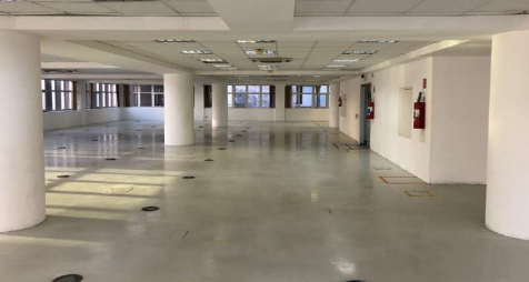 Yervant Kissajikian – Avenida Paulista, escritório corporativo — foto 9