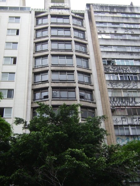 Fachada do Charles Gudmann em República, São Paulo