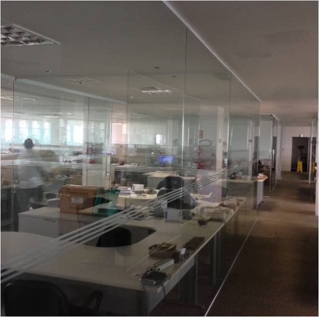 Fachada do Condomínio Garden Offices em Jardim das Graças, São Paulo