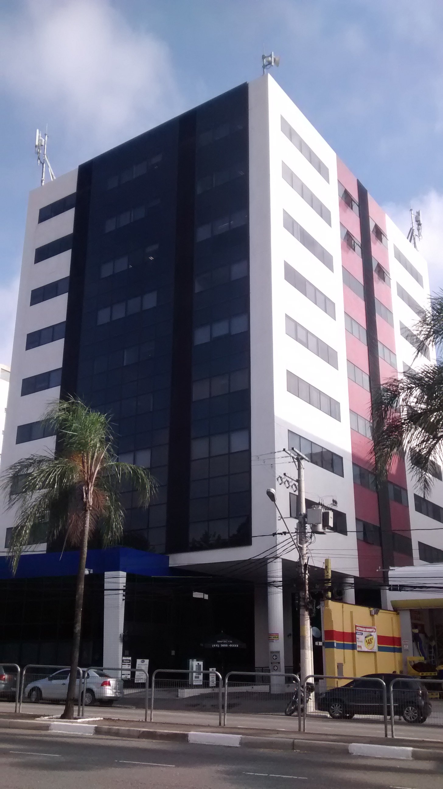 Fachada do Stanford Office Center, São Paulo