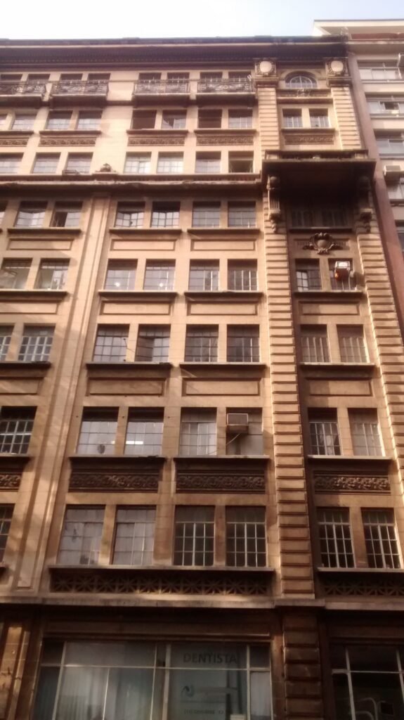 Casa Alves de Lima — Rua Barão de Itapetininga, 50, Centro