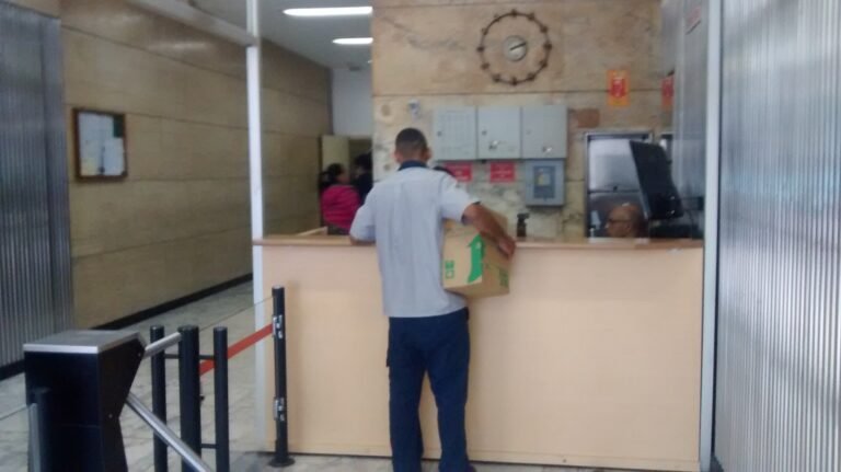 José Maria Whitaker – República