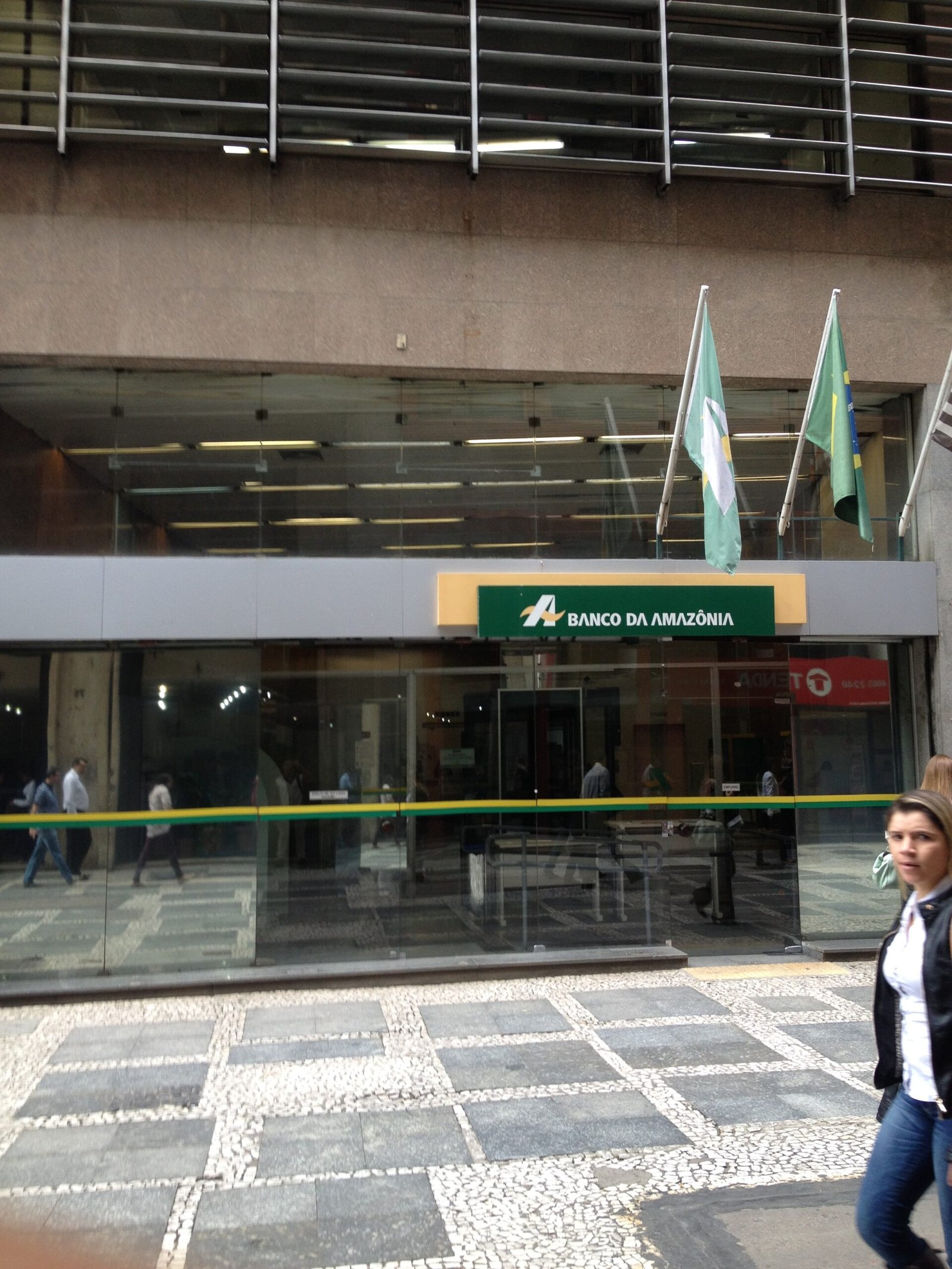 Fachada do Banco da Amazônia em Centro, São Paulo