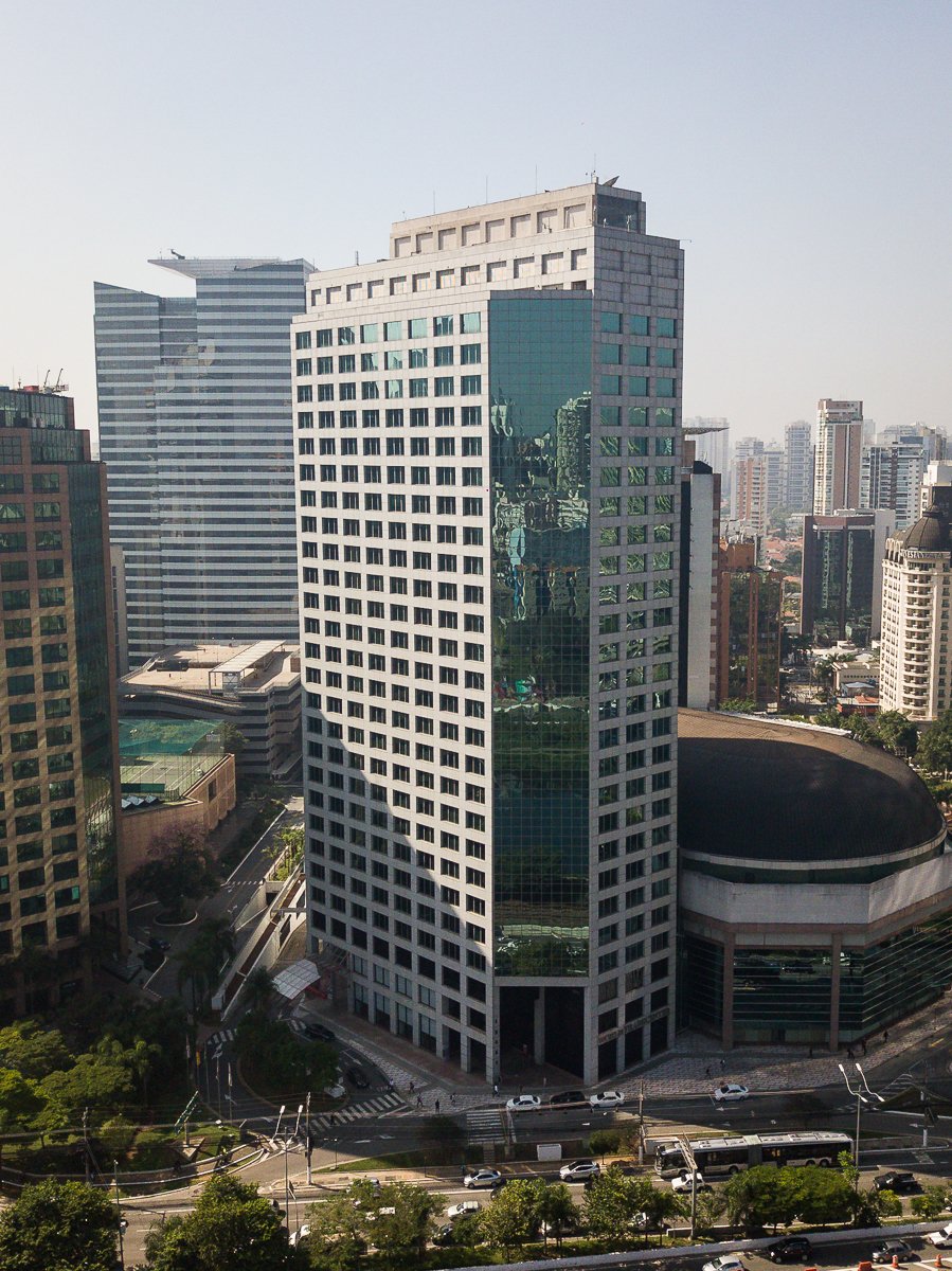 Fachada do WTC - World Trade Center I em Cidade Monções, São Paulo