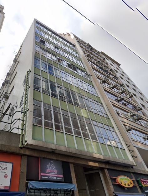 Fachada do Petroleiro em Vila Buarque, São Paulo