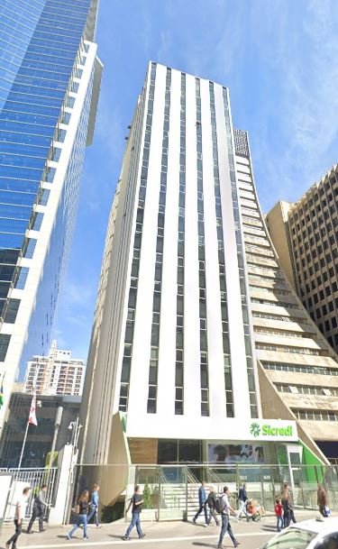 Fachada do Banco Mercantil do Brasil em Bela Vista, São Paulo