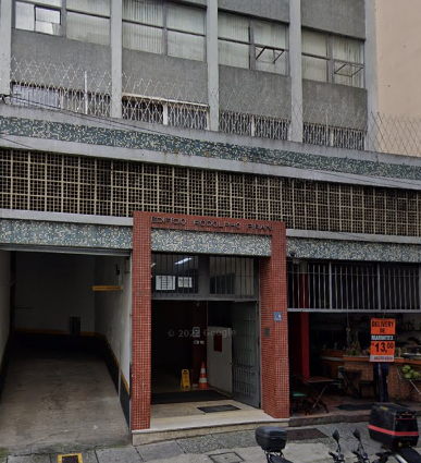 Fachada do Rodolpho Pirani em República, São Paulo