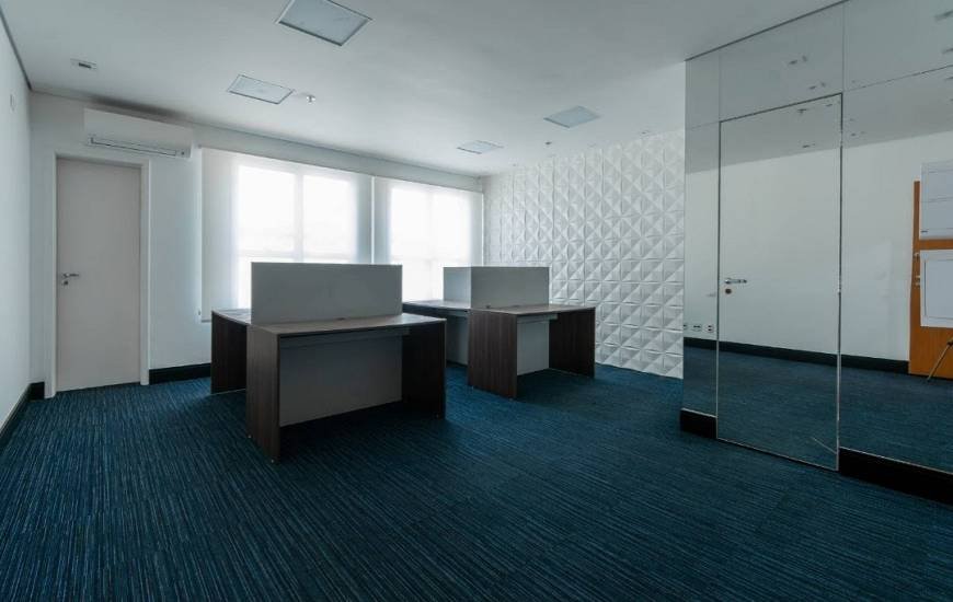 Fachada do Higgs Empresarial Tatuapé em Vila Gomes Cardim, São Paulo