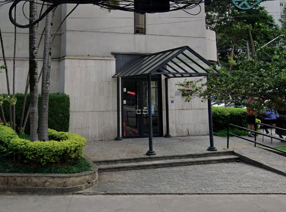 Fachada do New Work Office & Services em Itaim Bibi, São Paulo
