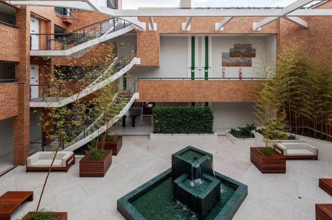 Fachada do Office Garden em Alto da Lapa, São Paulo