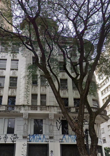 República 242 — Pça. da República, 242, Centro