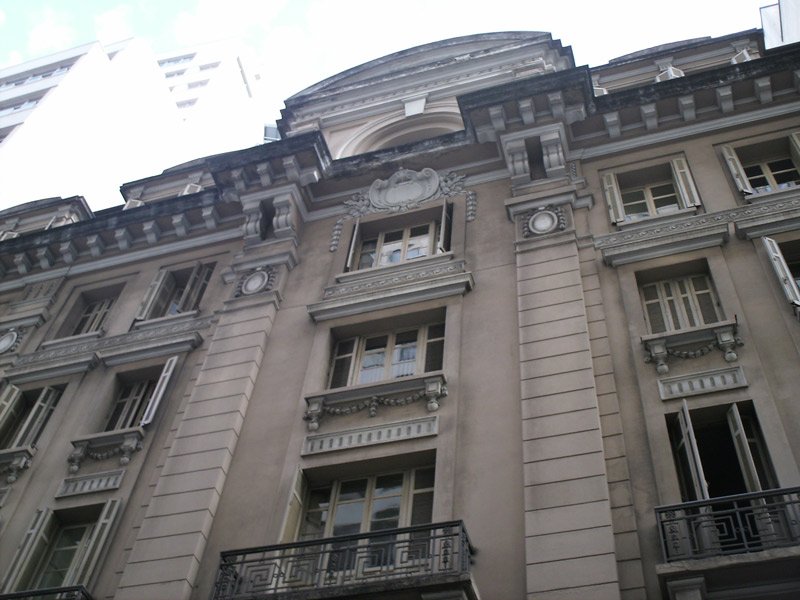 Jaime Loureiro — Av. Sete de Abril, 235, Centro