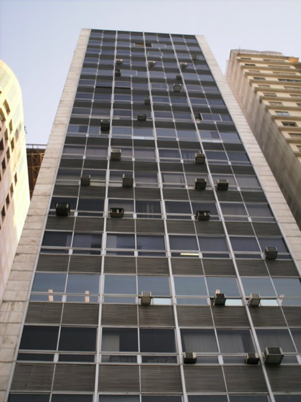 Barão de Serro Azul — Av. Paulista, 1159, Paulista