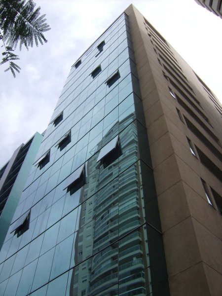 Delta One — Rua Helena, 140, Vila Olímpia