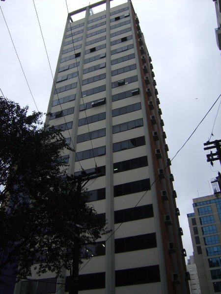 Griffe Empresarial — Av. Ibijaú, 331, Moema