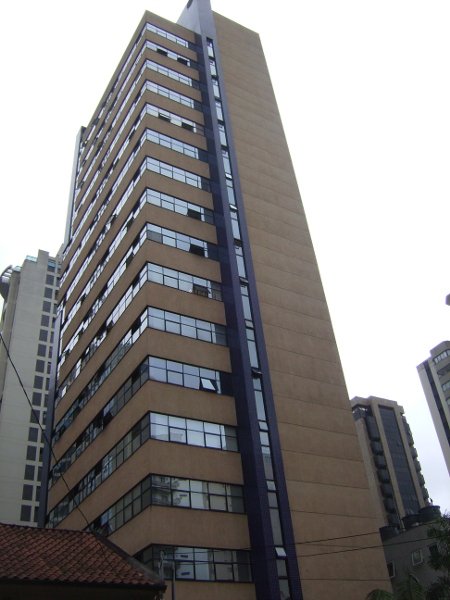 Madison Work Center — Al. dos Arapanés, 881, Moema