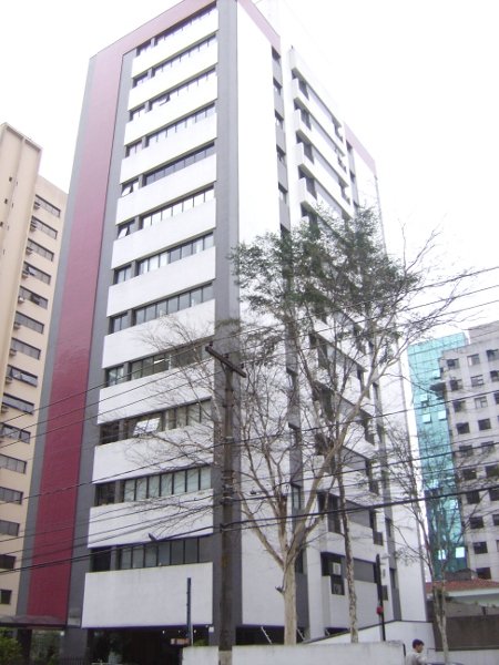 Amira — Rua Pedro de Toledo, 80, Vila Clementino
