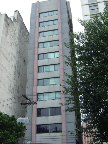 Treze de Maio — Rua Treze de Maio, 1376, Bela Vista