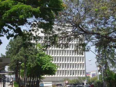Centro Empresarial Tietê — Rua Maria Prestes Maia, 300, Vila Guilherme