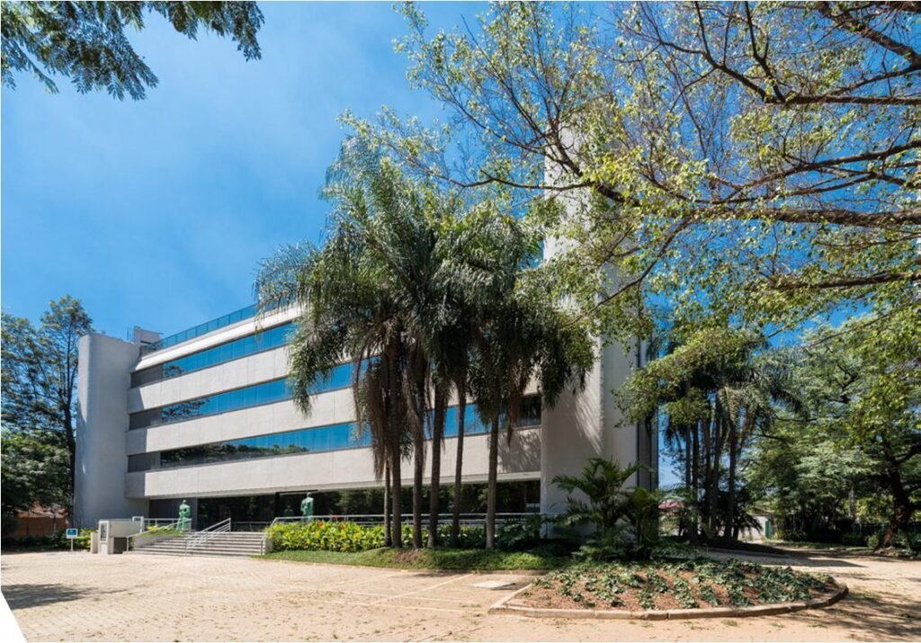 Band 460 — Avenida dos Bandeirantes, 460, Itaim Bibi
