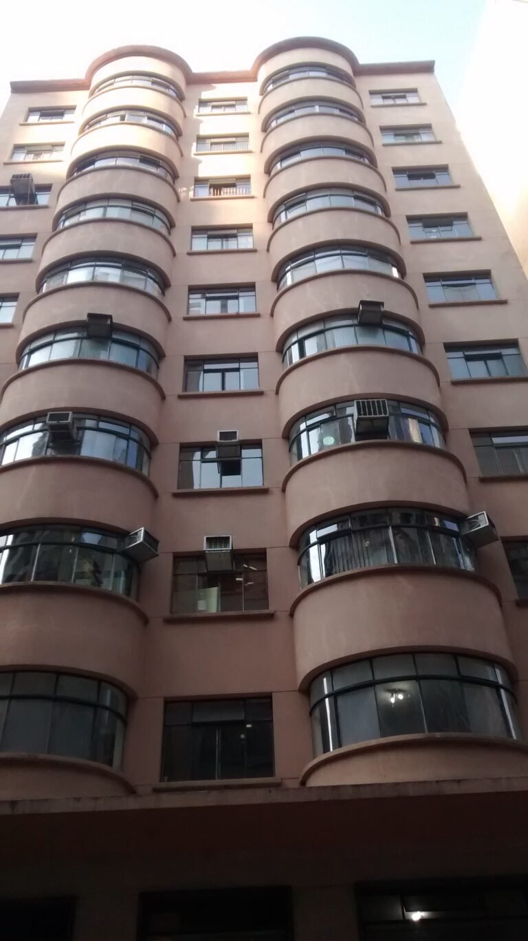 Sete de Abril 118 – Centro