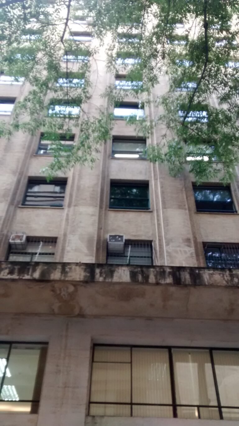 Ernesto Ramos – Centro