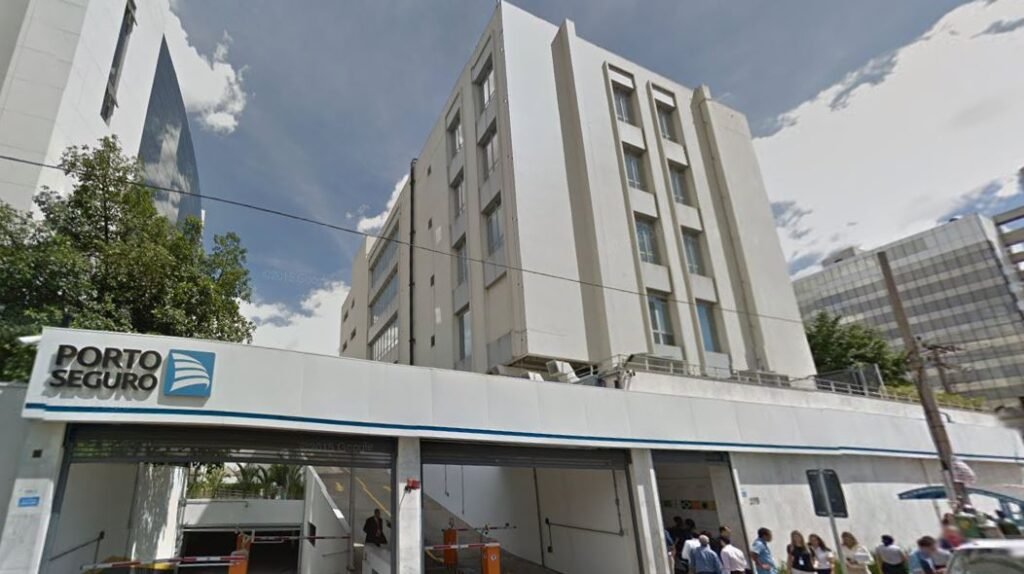 Porto Seguro 275 — Alameda Ribeiro da Silva, 275, Campos Elíseos