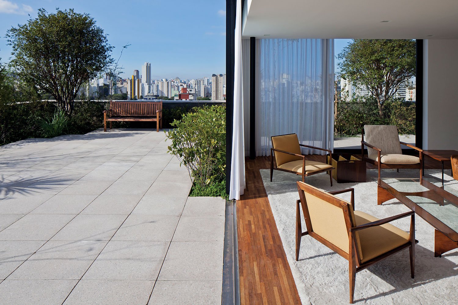 W.305 — Rua Wisard, 305, Vila Madalena