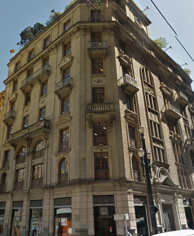 Libero Badaró - 561 — Rua Líbero Badaró, 561, Centro