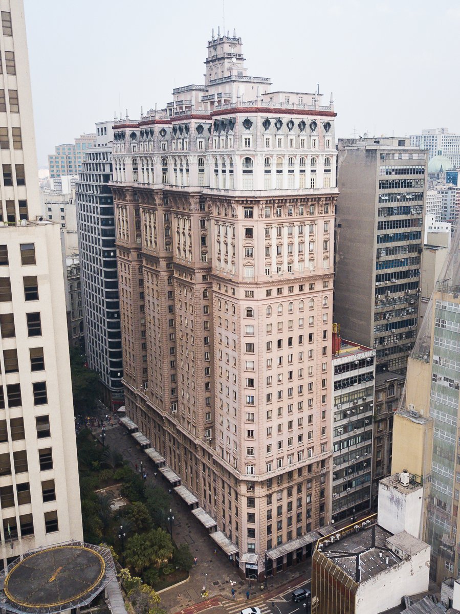 Martinelli - SP — Rua Líbero Badaró, 504, Centro