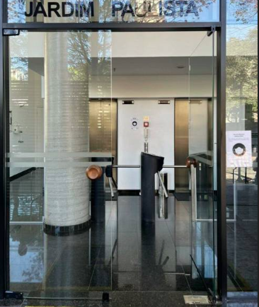 Centro Executivo Jardim Paulista — Avenida Nove de Julho, 3384, Jardim Paulista