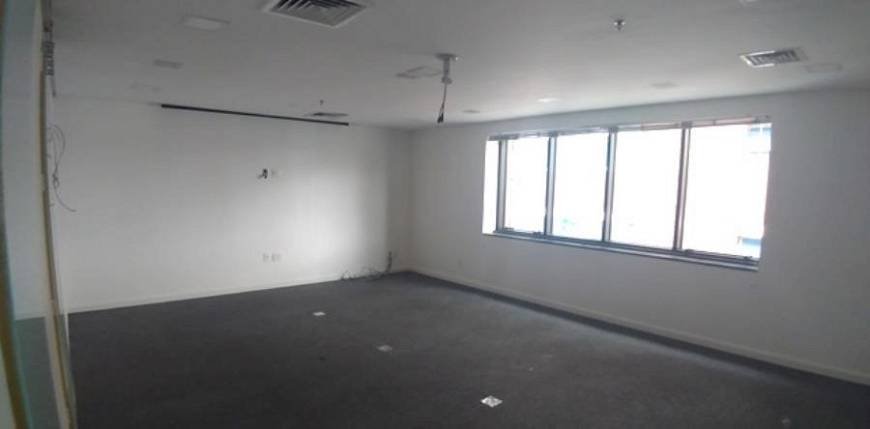 Metrópolis Empresarial — Av. Iraí, 393, Moema