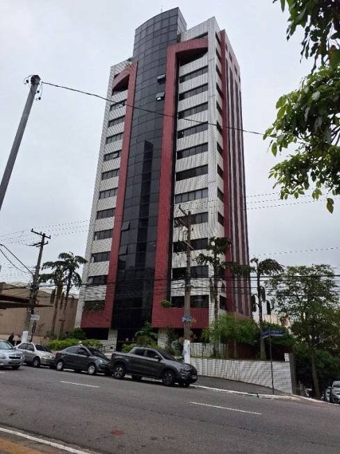 Metropolitan Office Center — Av. Fagundes Filho, 361, Saúde