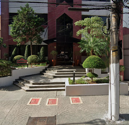 Ibirapuera Office Center — Av. Iraí, 143, Moema